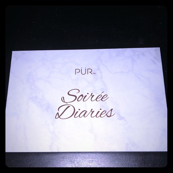 Pur Minerals Other - 🆕Pur Soirée Diaries Palette